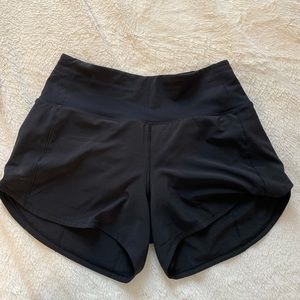 Lululemon high rise speed up shorts